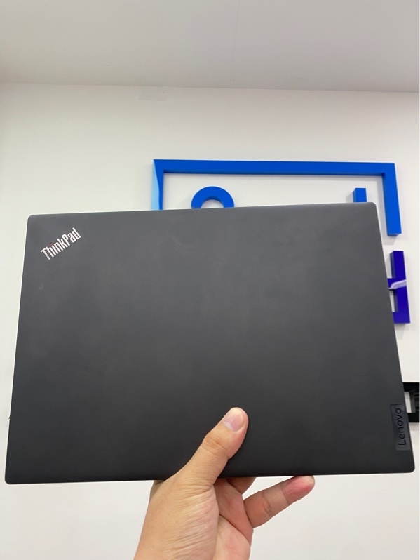Laptop Lenovo Thinkpad L13 Gen 3 - i7-1255U - Ram 16GB - SSD 512GB - Pin: 80% - Màu đen - Ngoại hình: 97.5% - Màn trầy 1 vệt, ám vàng, phím nhật - Kèm sạc