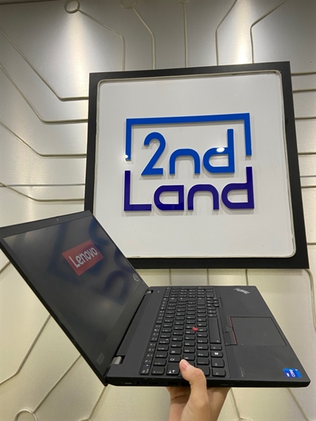 Laptop Lenovo Thinkpad P15S Gen 2 - i7-1165G7 - Nvidia T500 - Ram 8/1TB SSD - Pin 89% - Màu đen - Ngoại hình: 98% - 1 chấm phản quang - Kèm sạc 2
