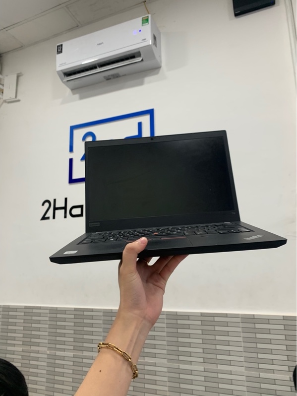 Laptop Lenovo thinkpad T14 gen 1 - I5-10310U - Ram 16/500gb ssd - Màu đen - Pin 83% - Ngoại hình: 98% - Màu cảm ứng, liệt nút chuột vật lý phải - Kèm sạc