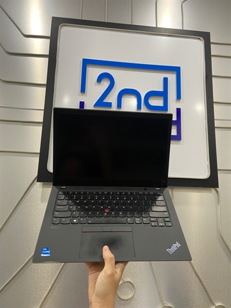 Laptop Lenovo Thinkpad T14S Gen 2 - i5-1135 G7 - Ram 8/256GB SSD - Xe Graphics - Pin 99% - Màu đen - Ngoại hình: 97% - Body - Kèm sạc 1