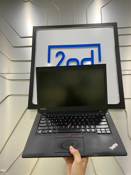 Laptop Lenovo Thinkpad T450 - i5-5300U - Ram 8/256GB SSD - Pin 73% - Màu đen - Ngoại hình: 97% - màn ám vàng - Kèm sạc 1