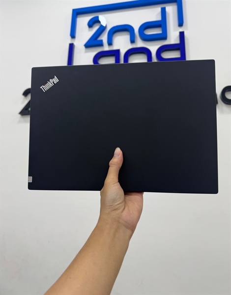 Laptop Lenovo ThinkPad T495 - Ryzen 7 Pro 3700U - 16/256GB SSD - Pin 86% - Màu đen - Ngoại hình 97% - Kèm sạc
