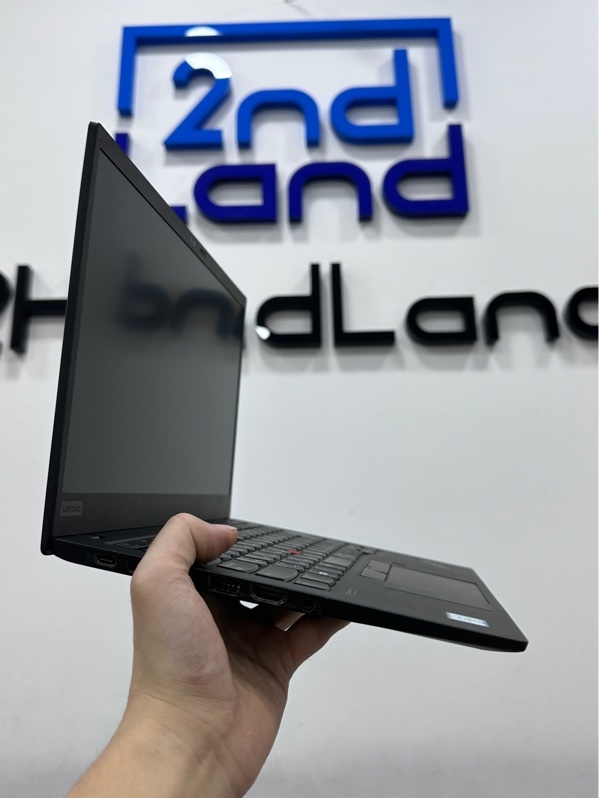 Laptop Lenovo Thinkpad X1 Carbon Gen 7 - i5 8365U - Ram 8/255GB SSD (94%) - Pin 77% - Màu đen - Ngoại hình 97% - Phím Nhật màn bụi trong - Kèm sạc