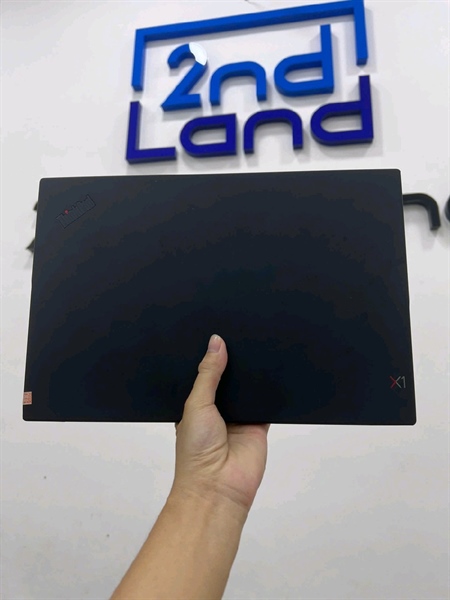 Laptop Lenovo ThinkPad X1 Carbon Gen 7 - i5 8365U - Ram 8/256GB SSD - Pin 88% - Màu đen - Ngoại hình 97% - Màn cảm ứng , màn ám trầy pixel nhỏ - Kèm sạc