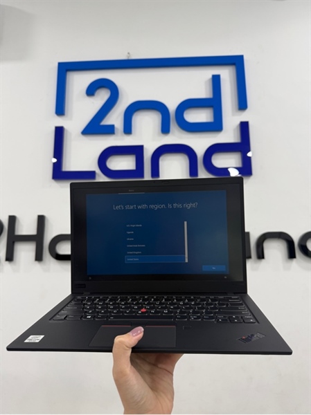 Laptop Lenovo Thinkpad X1 Carbon Gen 8 - i7 10610U - 16/256GB SSD - Màu đen - Pin 90% chu kỳ sạc 147 - Ngoại hình 97% - Mất faceid , vàng viền nhẹ , tróc sơn viền - Kèm sạc 2