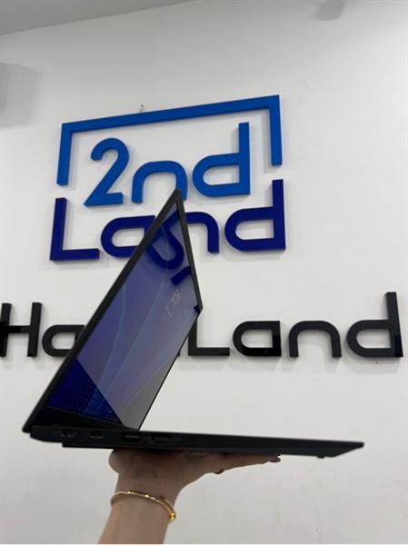 Laptop Lenovo Thinkpad X1 Carbon Gen 9 - i7 1185G7 - 16/256GB - Màu đen - Pin 85% - Ngoại hình 98% - Kèm sạc 1