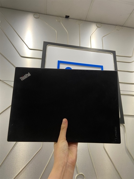 Laptop Lenovo Thinkpad X270 - i5-6300U - Ram 8/256GB SSD - Pin 73% - Màu đen - Ngoại hình: 97% - Kèm sạc