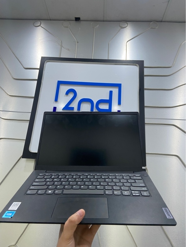 Laptop Lenovo V14 G2 IJL - Intel Celeron N4500 - Ram 8/256GB SSD - Pin 100% - Màu đen - Ngoại hình: 98% - Kèm sạc