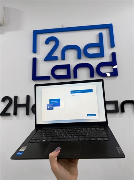 Laptop Lenovo V14 Gen 4 IRU - Model 83A0 - i5 1335U - 8/512GB SSD - Màu xám - Pin 90% - Ngoại hình 97% - Màn trầy , ám vàng , kẹt 1/4 phím , mặt ngoài trầy - Kèm sạc 2