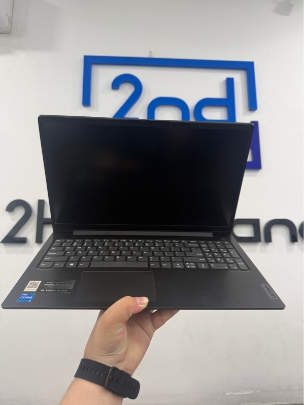 Laptop lenovo V15 G4 IRU - model 83A1 - i5-13420H - 16/512gb - Màu xám - pin 100% chu kỳ sạc 136 - Ngoại hình 97% - Viền trầy , màn trầy, màn hồng viền - Kèm sạc - Còn BH tới 07/2026