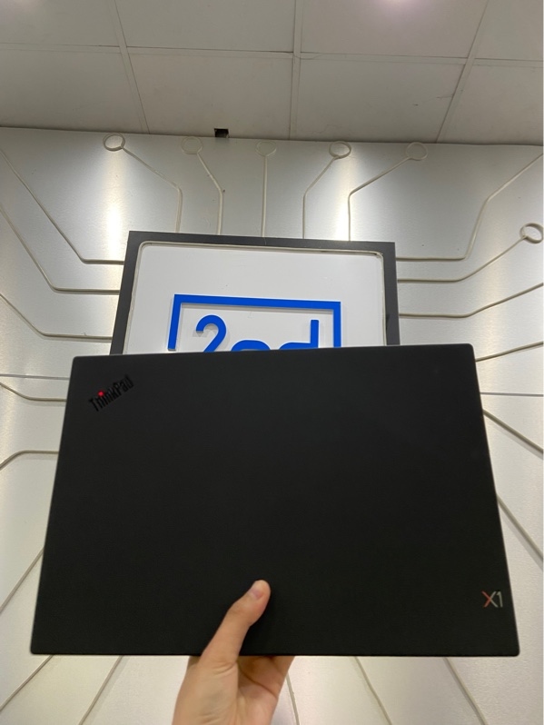 Laptop Lenovo X1 Carbon Gen 7 - i5-8265U - Ram 8/256GB - Pin 99% - Màu đen - Ngoại hình: 97% - Màn ám hồng, phản quang nhẹ - Kèm sạc