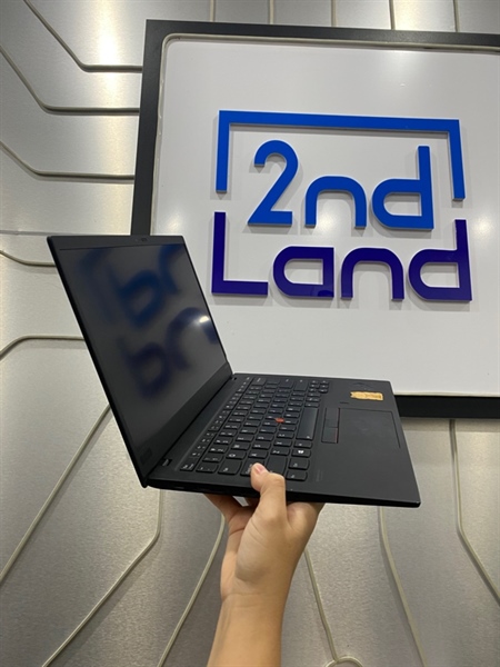 Laptop lenovo x1 carbon gen 7 - i7-8565U - 16/256GB SSD - Pin chai - Màu đen - Ngoại hình: 98% - Body - Kèm sạc 2