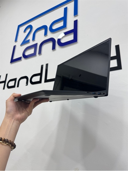 Laptop LG Gram 15Z95P - i7-1193G7 - 16/1TB - Màu đen - Pin 84% - Ngoại hình: 98% - Màn cảm ứng - Body, kèm sạc 2