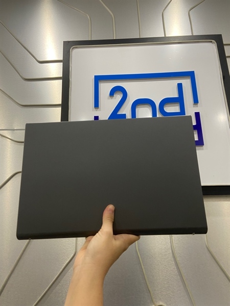 Laptop Masstel E140 - Celeron N4120 - Ram 4/128GB - Pin 96% - Màu đen - Ngoại hình: 98% - Body - Kèm sạc