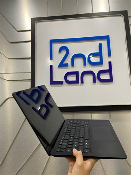 Laptop Microsoft Surface 4 - i7-1185G7 - Ram 16/512 SSD - Màn cảm ứng - Pin 87% - Màu đen - Ngoại hình: 97.5% - Kèm sạc 2