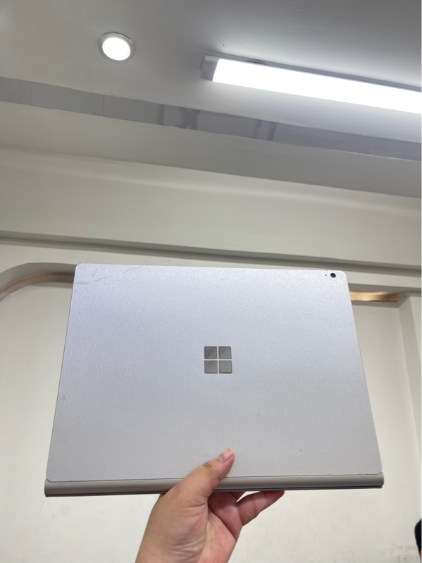 Laptop Microsoft Surface Book 3 - I7-1065G7 - 32/512 Nvidia geforce gtx 1650 max Q - Màu bạc - Pin 85% - Ngoại hình 97% - Kèm sạc