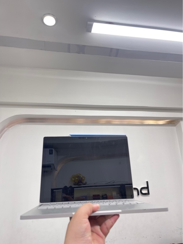Laptop Microsoft Surface Book 3 - I7-1065G7 - 32/512 Nvidia geforce gtx 1650 max Q - Màu bạc - Pin 85% - Ngoại hình 97% - Kèm sạc
