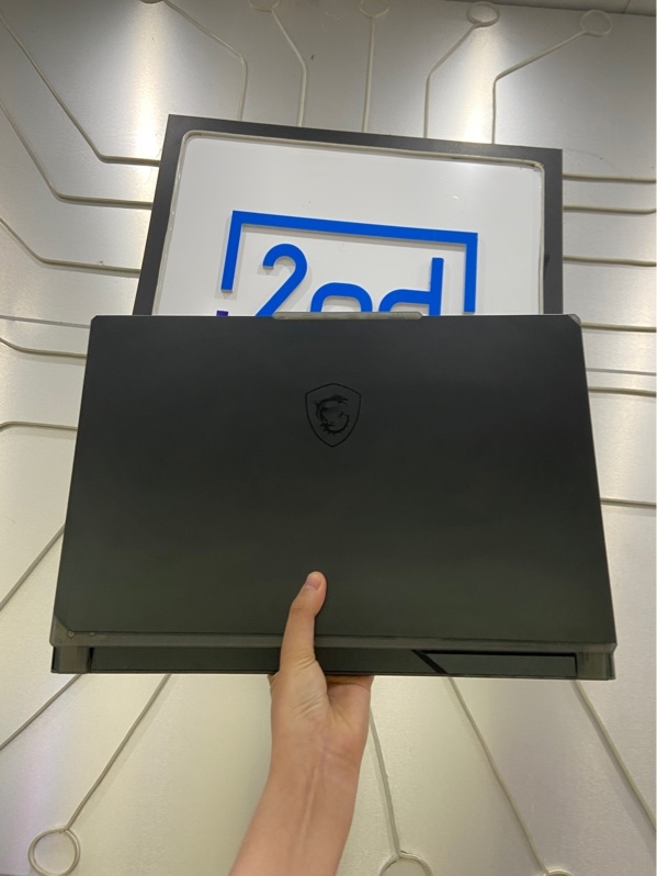 Laptop MSI Cyborg 15 A12VE - i5-1245H - Ram 8/512GB SSD - RTX 4050 6GB - Pin 69% - Màu xanh - Ngoại hình: 98% - Màn ám hồng viền nhẹ - Kèm sạc