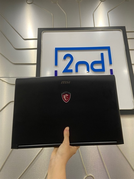 Laptop MSI GE62 6QC - i7-6700HQ - Ram 16/250 SSD/1TB HDD - GTX 960M - Pin 70% - Màu đen - Ngoại hình: 97% - Bể mặt D - Kèm sạc