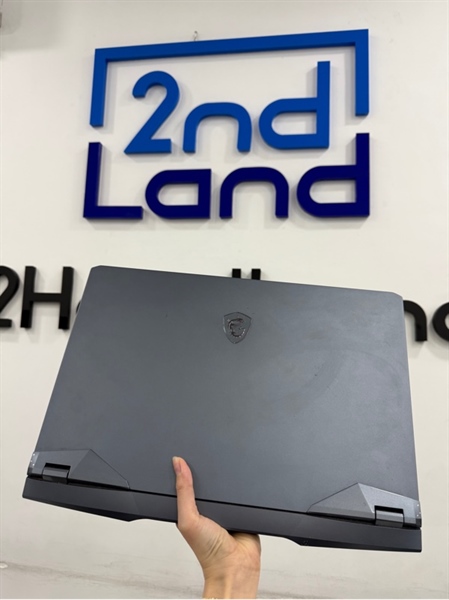 Laptop MSI GE76 Raider 11UE - Led RGB - i7-11800H RTX 3060 - 64GB/512GB SSD/2TB SSD - Pin 75% - Màu đen - Ngoại hình: 98% - Mất phím numlock - Kèm sạc