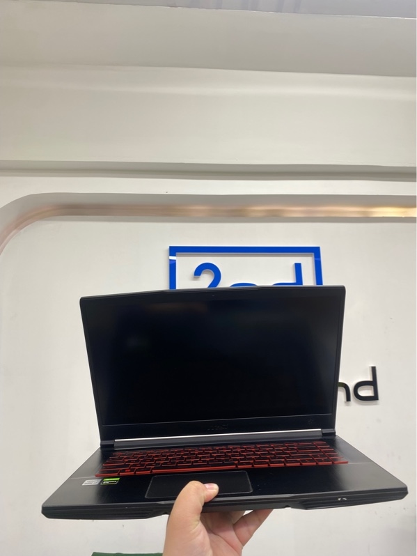 Laptop MSI GF63 Thin 10SC - i7-10750H - 8/512SSD - Nividia GTX1650 - Màu đen - Pin thay 100% - Ngoại hình 97% - Màn ám xanh, in phím - Kèm sạc, box
