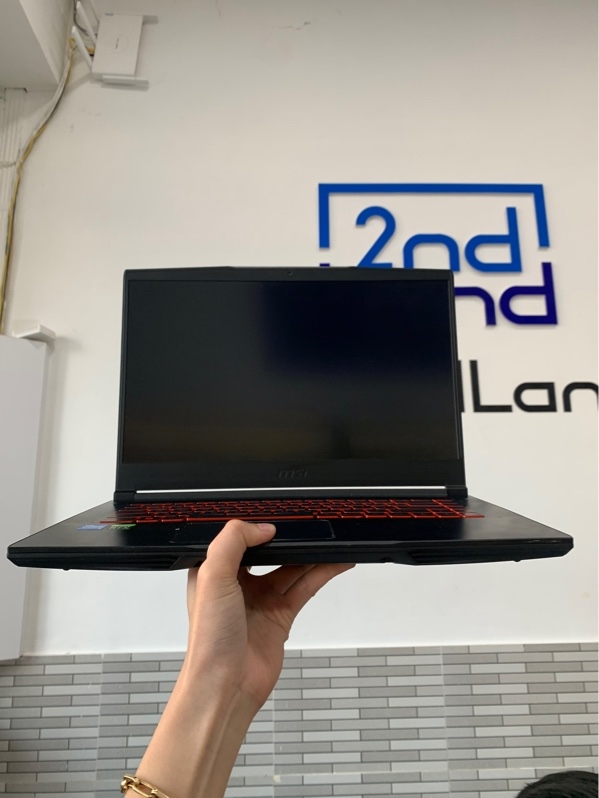 Laptop MSI GF63 Thin 11UC - i5-11400H - Ram 8GB/512GB SSD - RTX 3050 4 GB - Màu đen - Pin 85% - Ngoại hình: 98% - Kèm sạc