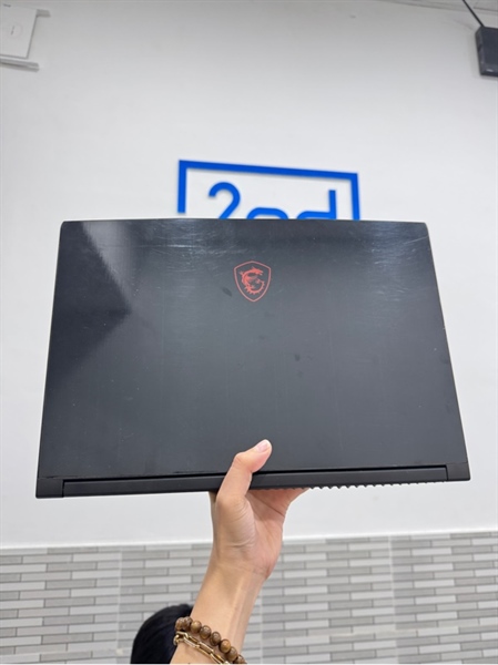 Laptop MSI GF63 Thin 11UC - RTX 3050 4GB - i5-11400H - 16/512GB SSD - Màu đen - Pin 80% - Ngoại hình 97% - Màn viền ám vàng - Body, kèm sạc