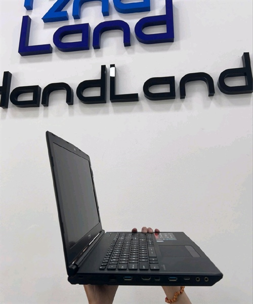 Laptop MSI GL62 7RD - i7 7700HQ/GTX 1050 - Ram 16/250GB SSD - 1TB HDD - Pin 86% - Màu đen - Ngoại hình 97% - Màn ám phản quang cam bụi - Kèm sạc 2