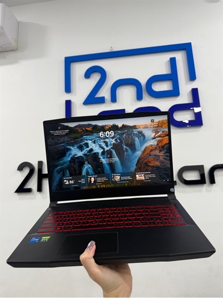 Laptop MSI Katana GF66 11UC - i5 11400H - 16/512SSD - RTX 3050 - Màu đen - Pin 69% - Ngoại hình 98% - Màn 1 chấm phản quang - Kèm sạc 150W 2