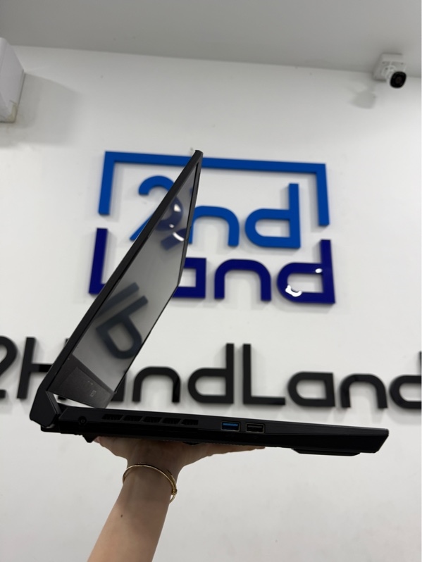 Laptop MSI Katana GF66 11UC - i5-11400H/RTX3050 - 24/1TB - Màu đen - Pin 67% - Ngoại hình 97% - Cấn góc , tróc touchpad - Kèm sạc