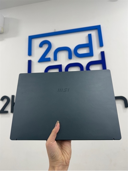 Laptop MSI Modern 14 B11M0U - i3 1115G4 - 8/256GB - Màu xanh - Pin 70% - Ngoại hình 98% - Màn hồng nhẹ - Kèm sạc