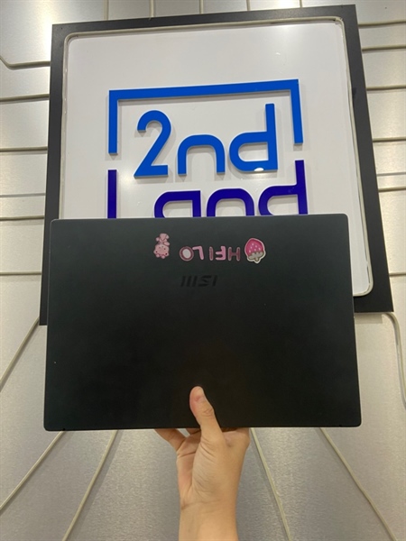 Laptop MSI Modern 14 B5M - AMD Ryzen 55500U - Ram 8/512G - Ổ còn 56% - Pin 65% - Màu xanh - Ngoại hình: 97% - Tối viền nhẹ, touchpad trái bấm không ăn - Body - Kèm sạc