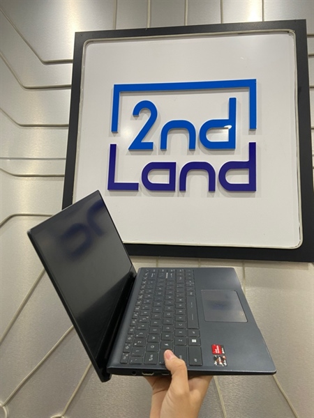 Laptop MSI Modern 14 B5M - AMD Ryzen 55500U - Ram 8/512G - Ổ còn 56% - Pin 65% - Màu xanh - Ngoại hình: 97% - Tối viền nhẹ, touchpad trái bấm không ăn - Body - Kèm sạc 2