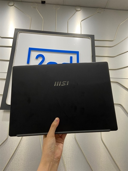 Laptop MSI Modern 14 C11M - i3-1115G4 - Ram 8/512GB SSD - Pin 75% - Màu đen - Ngoại hình: 97% - Mất keycap phím ALT - Kèm sạc