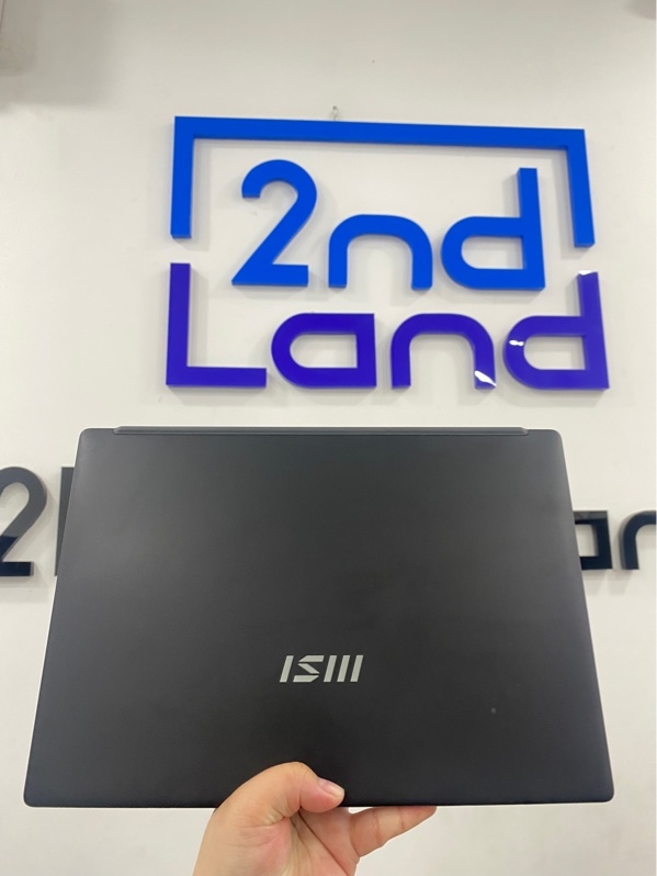 Laptop MSI Modern 14 C12MO - i5-1235U - Ram 16gb/ssd 512gb - Màu đen - Pin 95% - Ngoại hình 97% - Màn trầy , màn ám vàng , tối viền nhẹ , trầy xước nhẹ - Kèm sạc