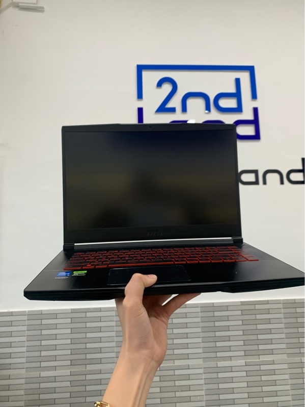 Laptop MSI Thin GF63 12 VE - i5-12450H - 16GB/512GB SSD - RTX 4050 - Màu đen - Pin 90% - Ngoại hình: 98% - Kèm sạc