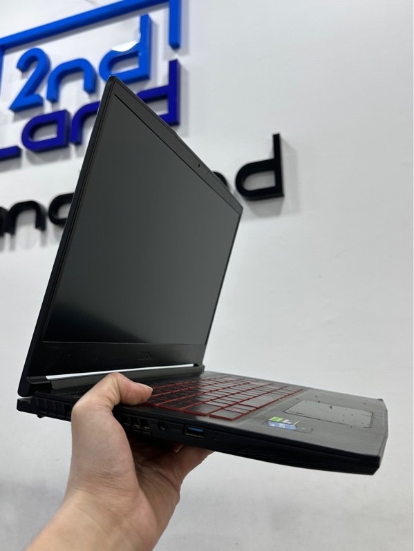 Laptop MSI Thin GF63 12UCX - 16 inch 144Hz - i5 12450H/ RTX 2050 - Ram 8/512GB SSD (73%) - Pin 75% - Màu đen - Ngoại hình 97% - Đã thay màn - Kèm sạc zin