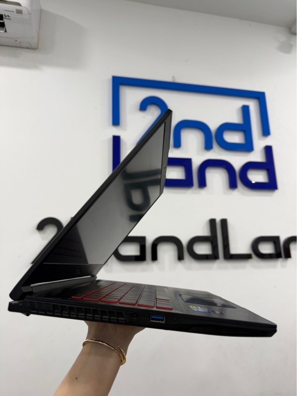 Laptop MSI Thin GF63 12VE - i5-12450H - Ram 16gb/SSD 512gb - card GeForce RTX 4050 - Màu đen - Pin 90% - Ngoại hình 98% - Màn hồng nhẹ , viền trầy xước nhẹ - Kèm sạc