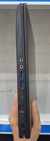Laptop MSI Thin GF63 12VE - Ram 8/512GB SSD - Card RTX 4050 - Core i5 12450H - Màu Đen - Ngoại hình 98% - Kèm sạc 2