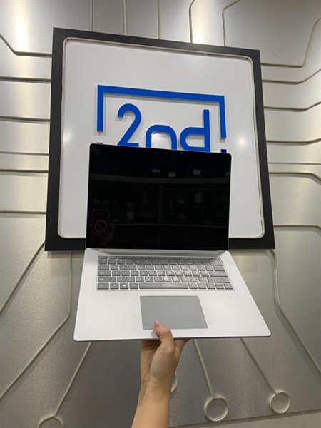 Laptop Surface 3 - AMD Ryzen 5 Micro Soft Surface Edition - Ram 8/256GB SSD - Pin 86% - Màu bạc - Ngoại hình: 98% - Hở sáng dưới - Kèm Box + sạc 1