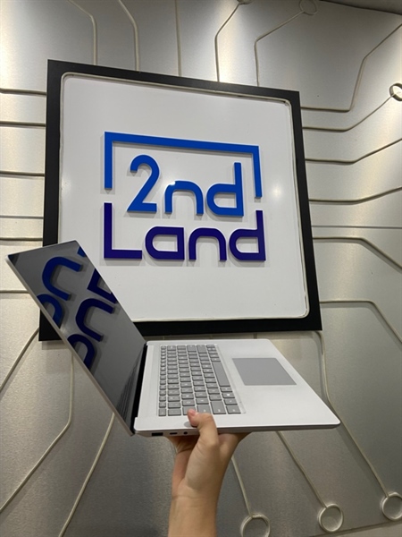Laptop Surface 3 - AMD Ryzen 5 Micro Soft Surface Edition - Ram 8/256GB SSD - Pin 86% - Màu bạc - Ngoại hình: 98% - Hở sáng dưới - Kèm Box + sạc 2