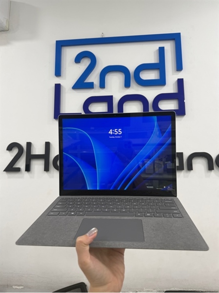 Laptop Surface 3 - i5 1035G7 - 8/128GB SSD - Màu bạc - Pin 78% - Ngoại hình 97% - Màn hở sáng , mặt dưới trầy - Kèm sạc 2
