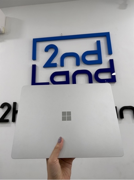 Laptop Surface 7th Edition - Snap (R) X10-Core/ Snap X Plus - 16/256GB SSD - Màn cảm ứng - Màu bạc - Pin 100% chu kỳ sạc 12 lần - Ngoại hình 98% - Fullbox kèm sạc 1