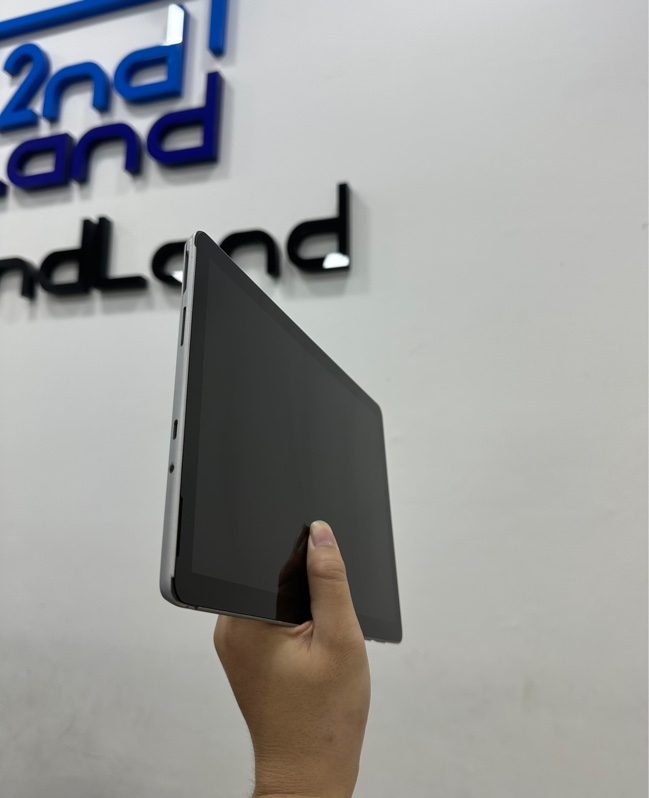 Laptop Surface Go 2 4425Y - 8/128GB SSD - Pin 92% - Màu bạc - Ngoại hình 97% - Kèm sạc + Phím