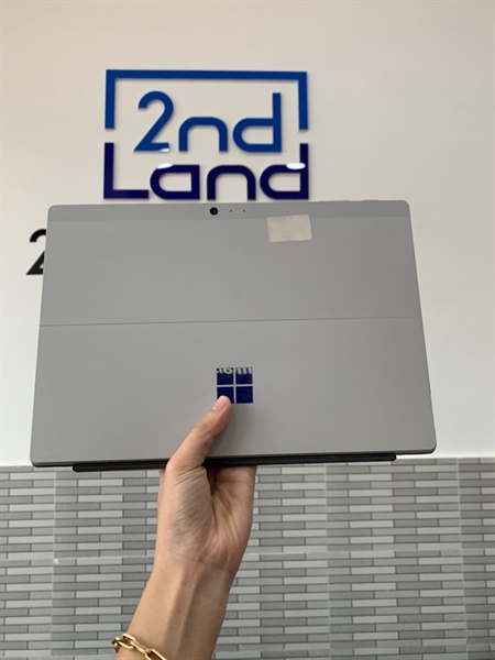 Laptop Surface Pro 2017 bản LTE - i5-7300U - Ram 8G/SSD 256GB - Màu trắng - Pin 97% - Ngoại hình: 98% - Không camera - Kèm sạc