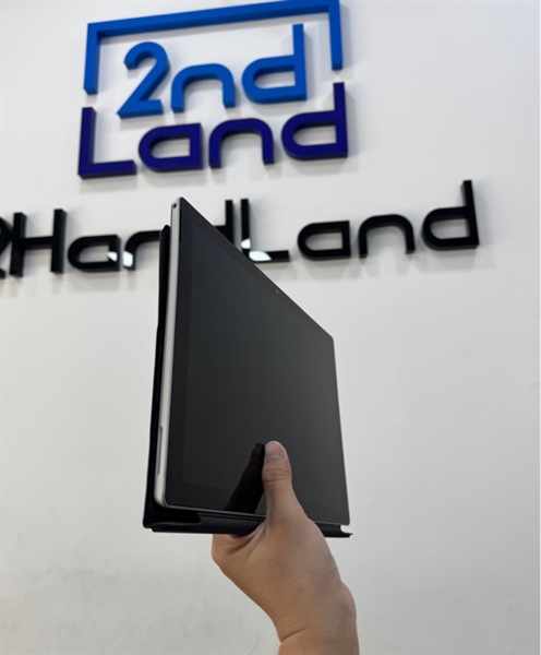 Laptop Surface Pro 6 - i7 8650U - Ram 16GB/512GB - Pin 95% - Màu bạc - Ngoại hình 97% - Màn liệt cảm ứng ( không cảm ứng ) - Kèm sạc + Phím ( SẢN PHẨM KHÔNG BẢO HÀNH )