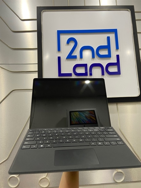 Laptop Surface Pro 9 - i5-1235U - Ram 8/256GB SSD - Pin 92% - Màn cảm cứng - Màu đen - Ngoại hình: 98% - Body - Kèm sạc + phím 1