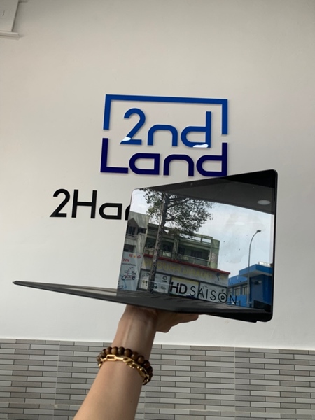 Laptop Surface Pro 9 - i5-1235U - Ram 8GB/256GB SSD - Màu đen - Pin 90% - Ngoại hình: 98% - Màn cảm ứng - Kèm sạc + phím 2