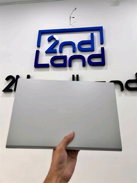 Laptop sus vivobook x415DAP_D415DA - AMD Ryzen 3 - 3250U/AMD Radeon - Ram 20/512SSD - Pin 87% - Màu bạc - Ngoại hình 98% - Màn ám , Kèm Sạc