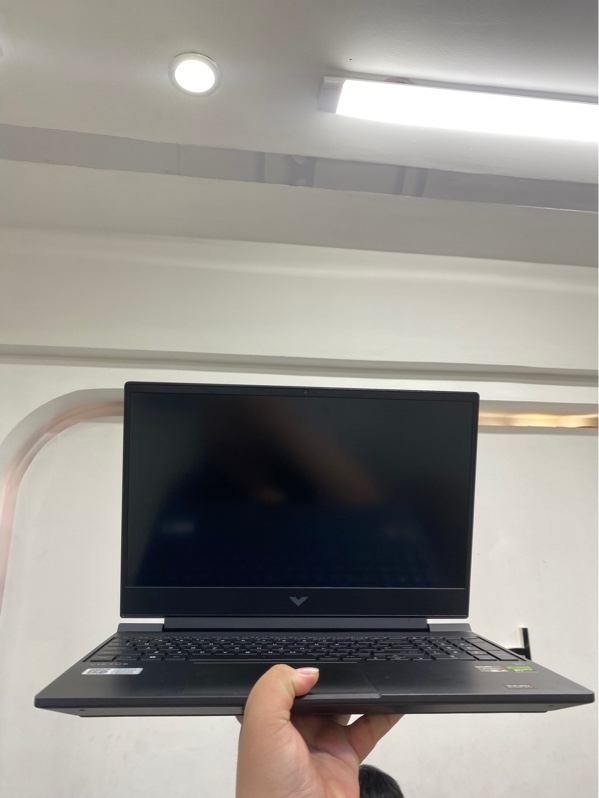 Laptop Victus By HP Gaming 15-fb1 xxx - Ryzen 5 7535HS - 8/512 SSD- Nvidia geoforce rtx 2050 4gb - Màu đen - Pin 100% - Ngoại hình 98% - Kèm sạc